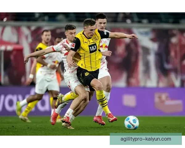 莱比锡防守数据持续稳定，球队在本赛季展现出强大的防守韧性与竞争力。