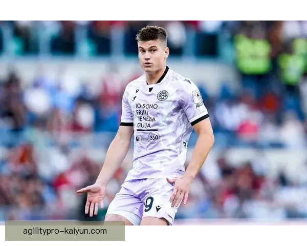 拉波尔特状态回暖，近期表现稳健助力球队防线稳定