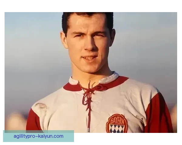 贝肯鲍尔在自由人身份下的职业生涯分析与表现探讨