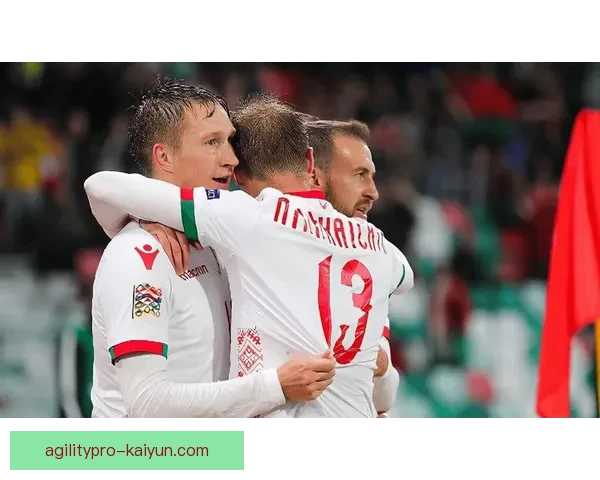 格鲁吉亚反击速度引人关注，球队在近期赛事中表现稳健，战术逐渐成熟。